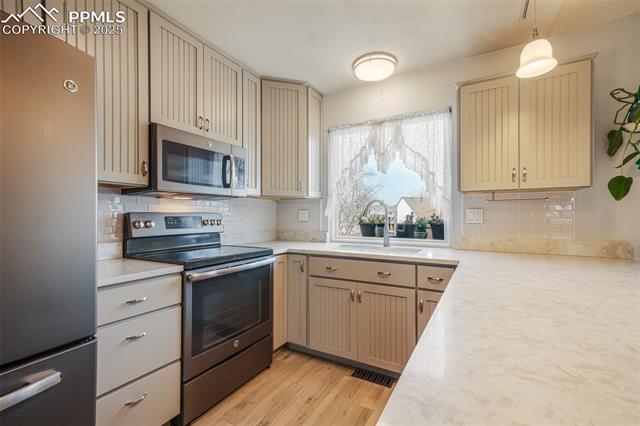 19863 E Dartmouth Place