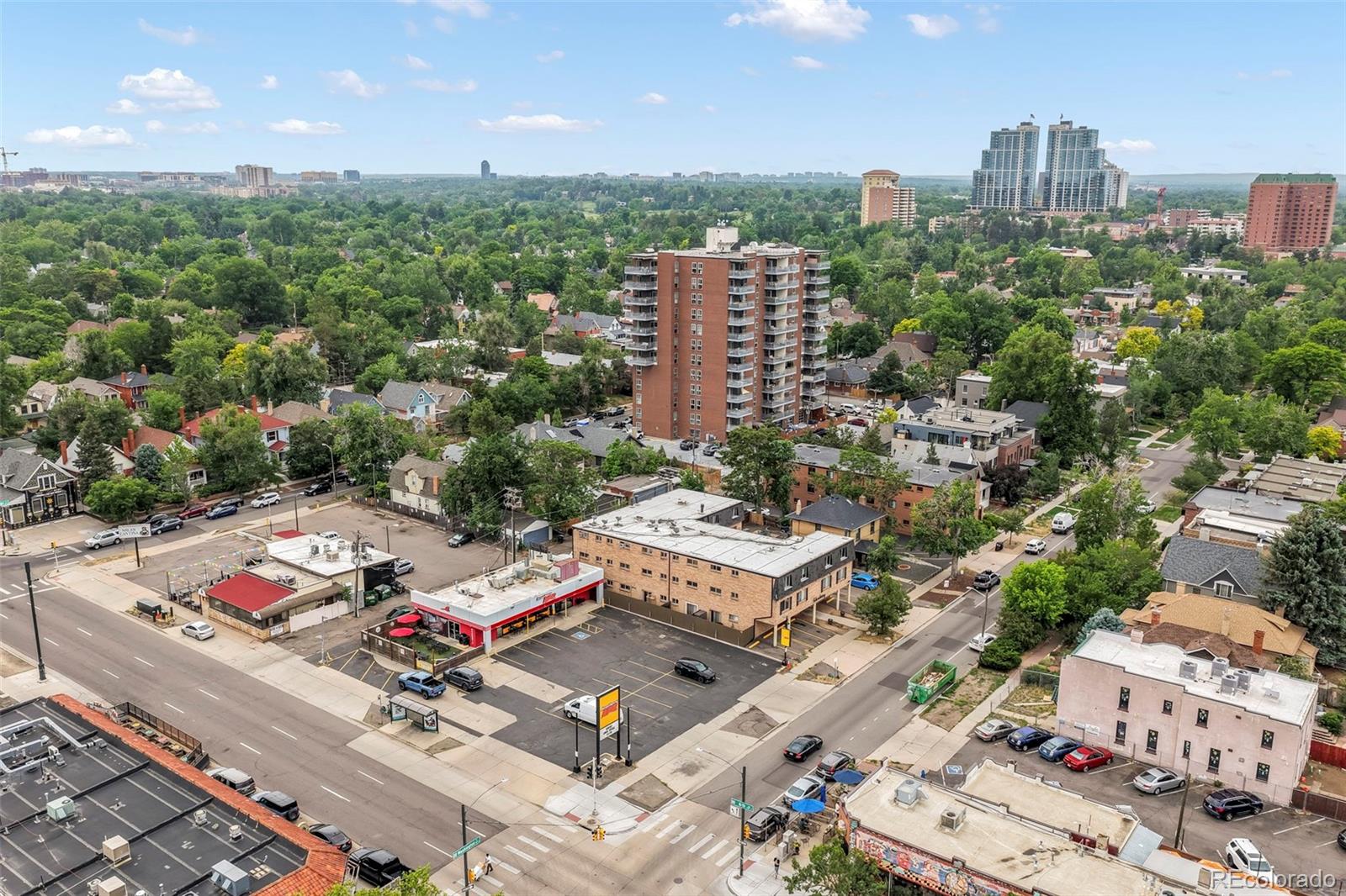558 N Washington Street Unit: 203