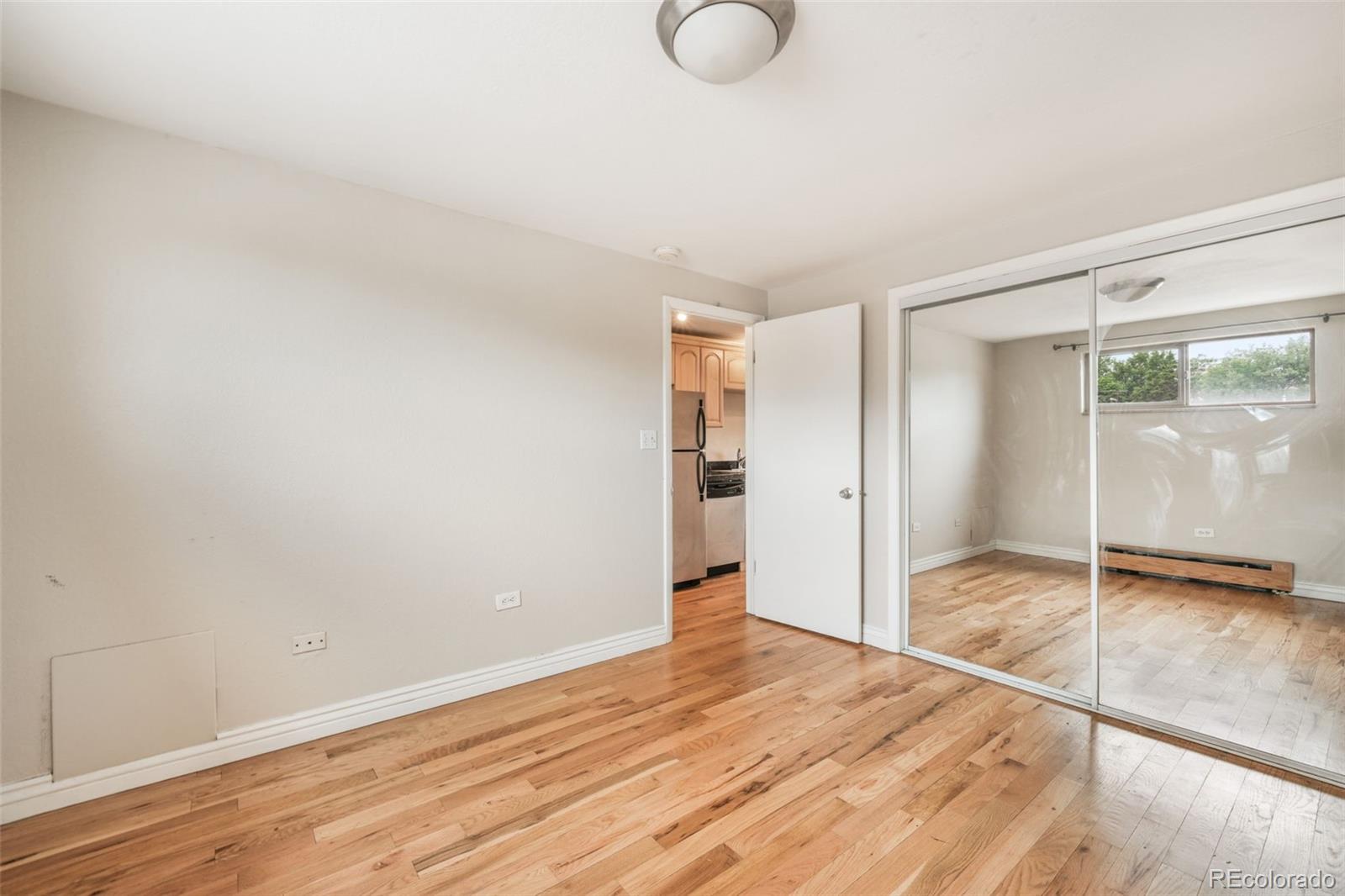 558 N Washington Street Unit: 203