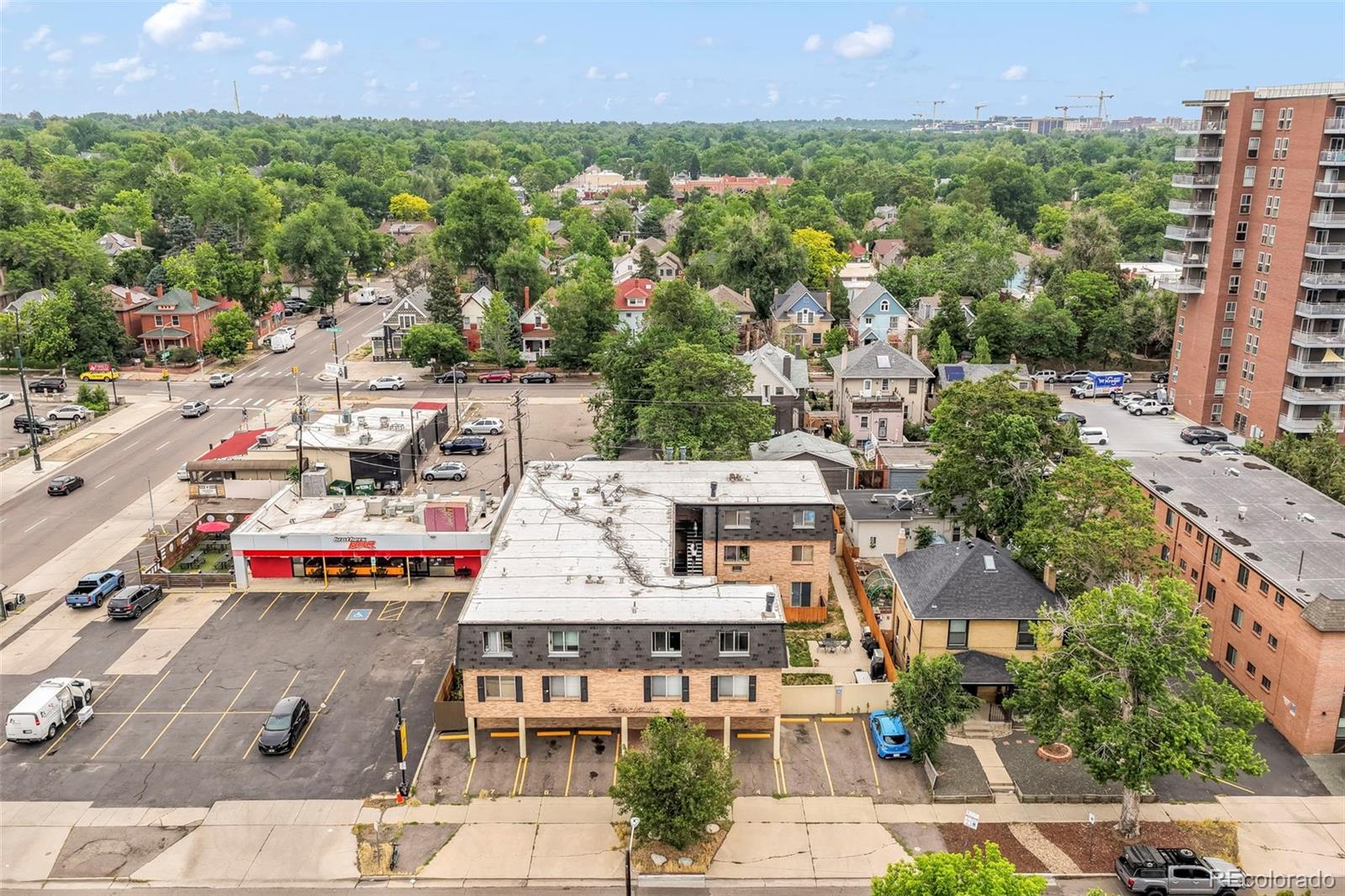 558 N Washington Street Unit: 203
