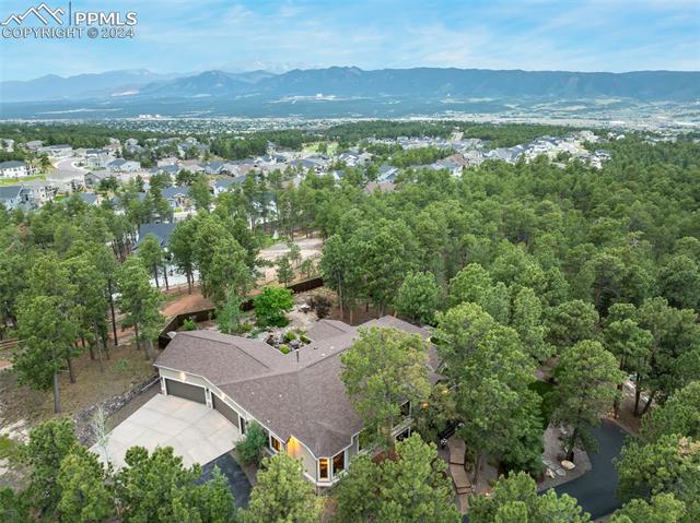 17532 Colonial Park Drive