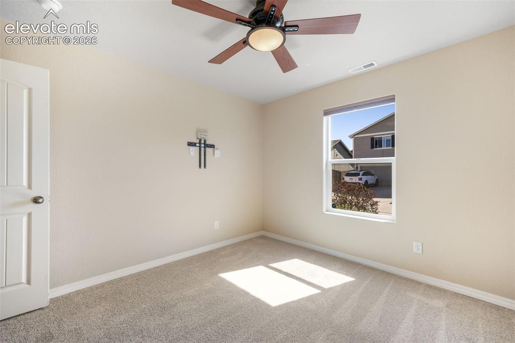 7704 Cruzer Heights