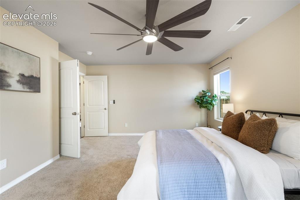 7704 Cruzer Heights