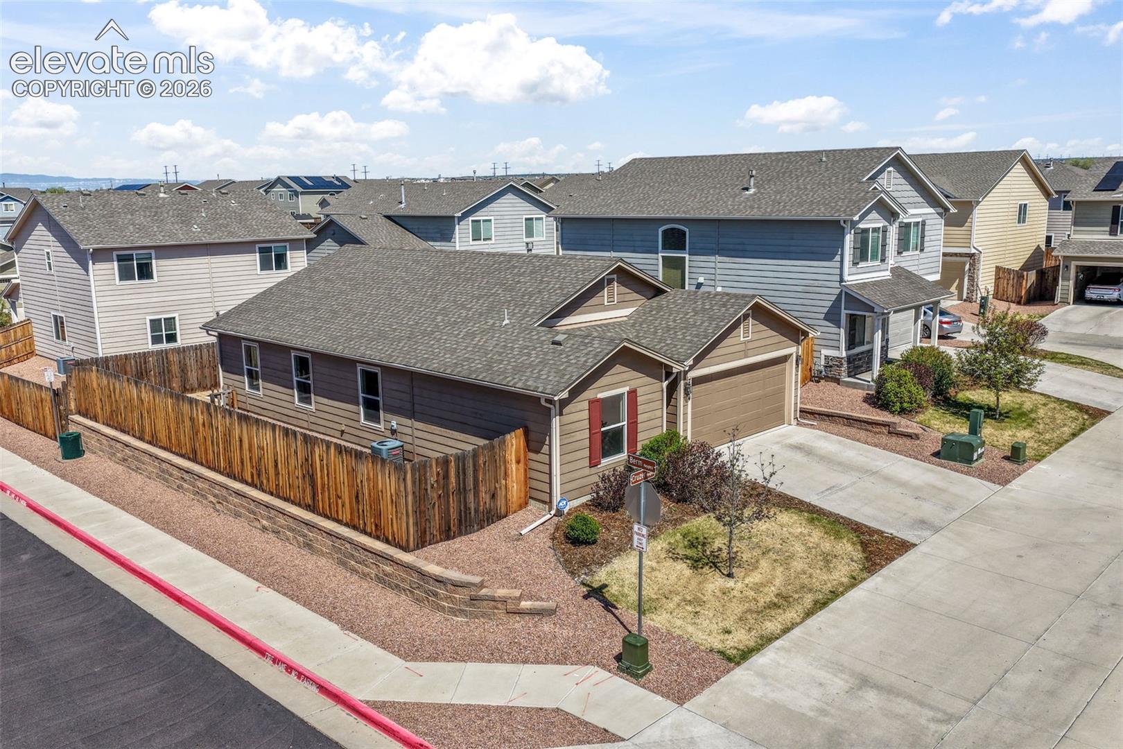 7704 Cruzer Heights