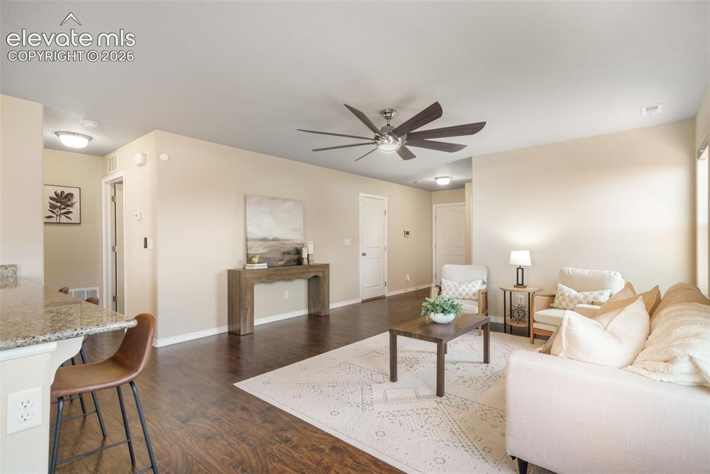 7704 Cruzer Heights