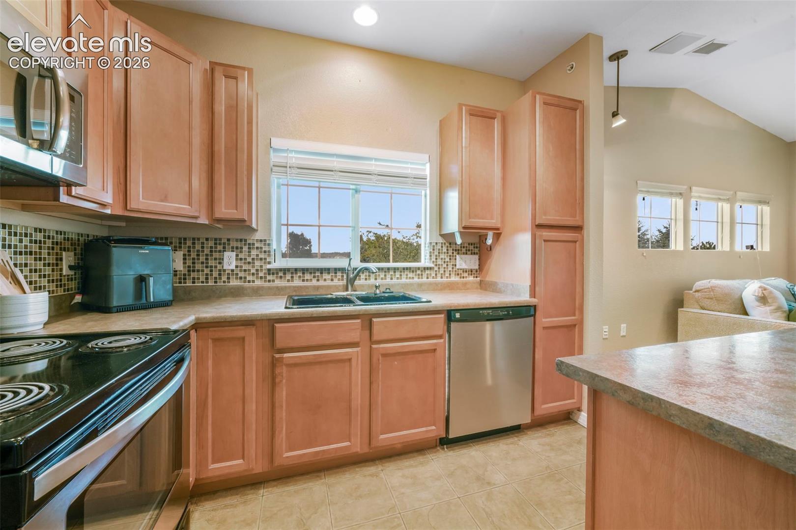 9444 Ashbury Circle Unit: 202
