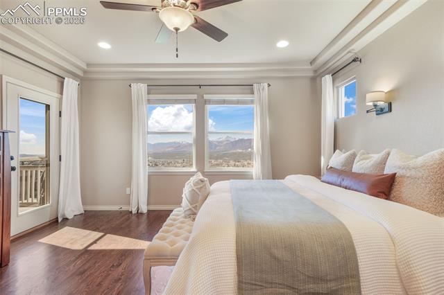 215 Kettle Valley Way