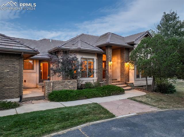 820 Forest View Circle