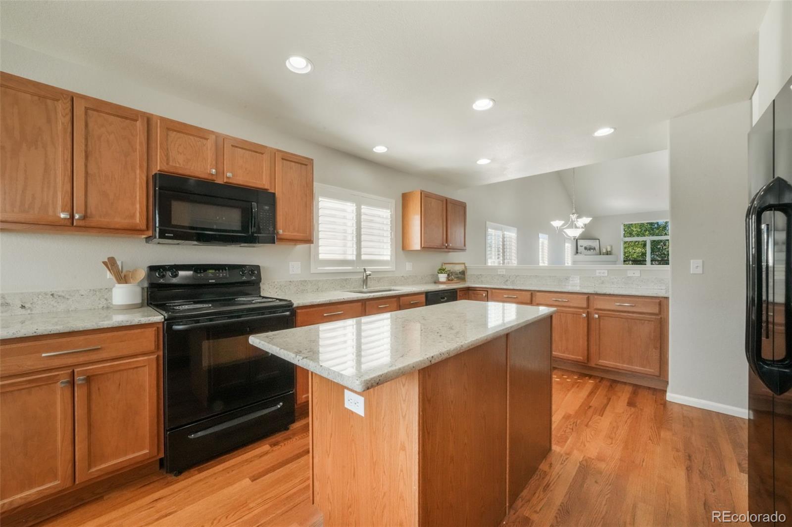 735 Chesapeake Avenue