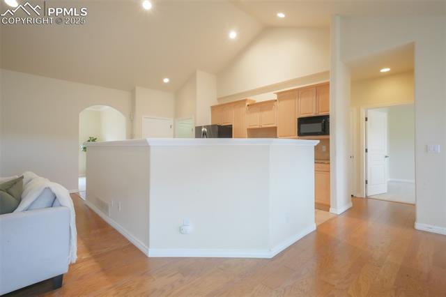 1520 Symphony Heights