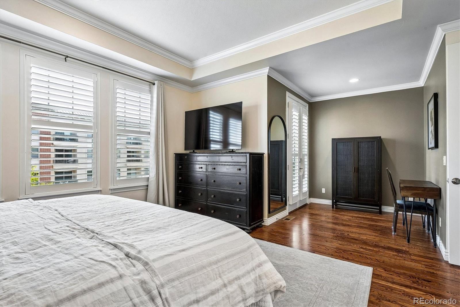10108 Inverness Main Street