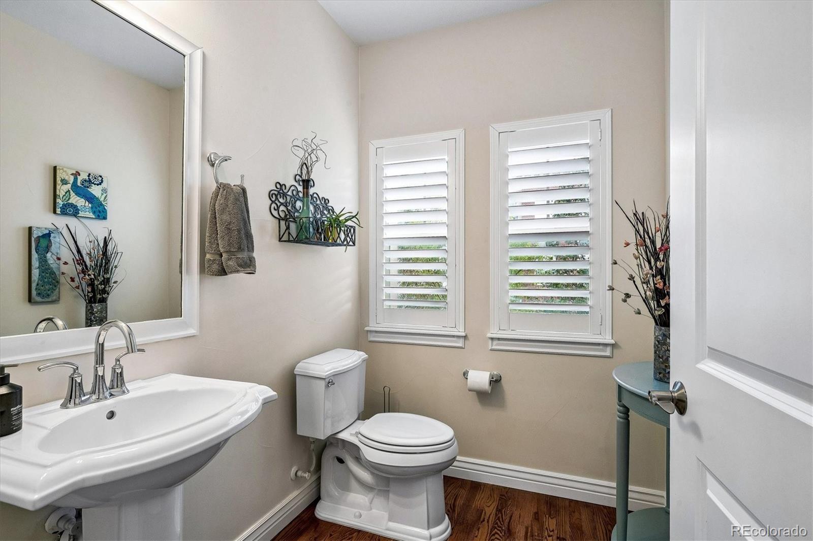 10108 Inverness Main Street