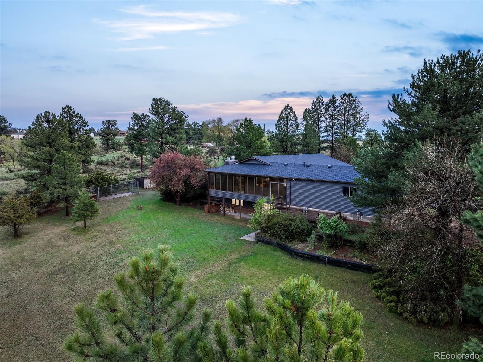 8092 Ponderosa Lane
