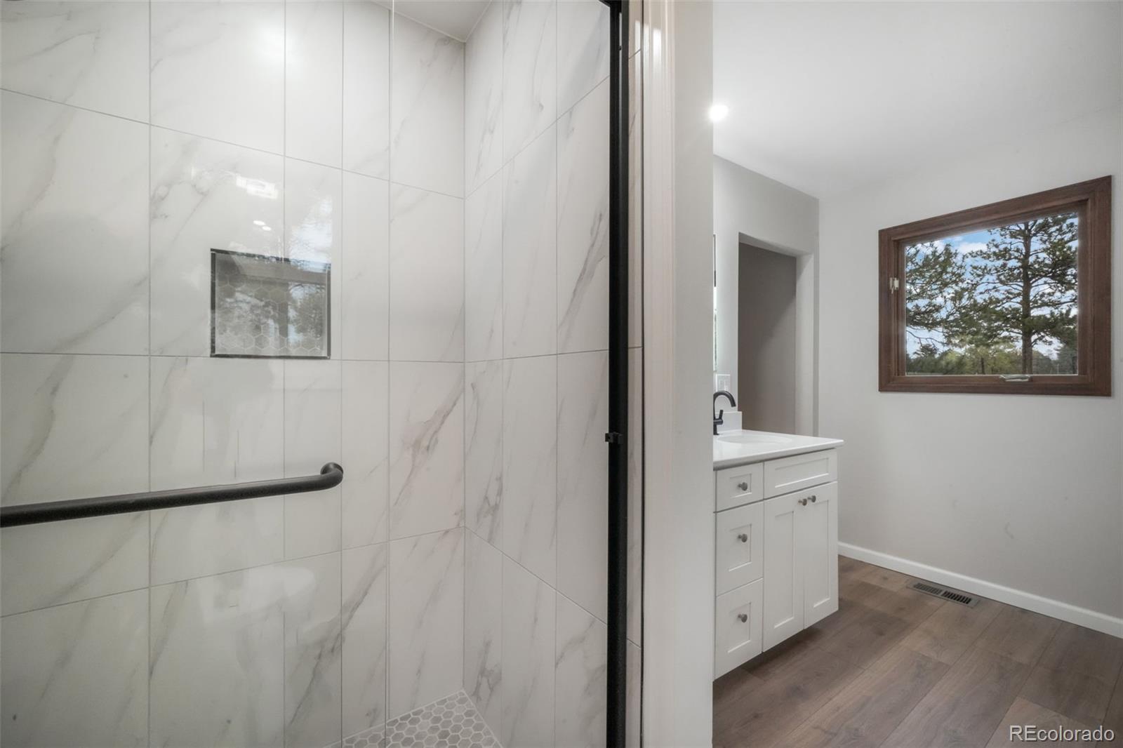 8092 Ponderosa Lane