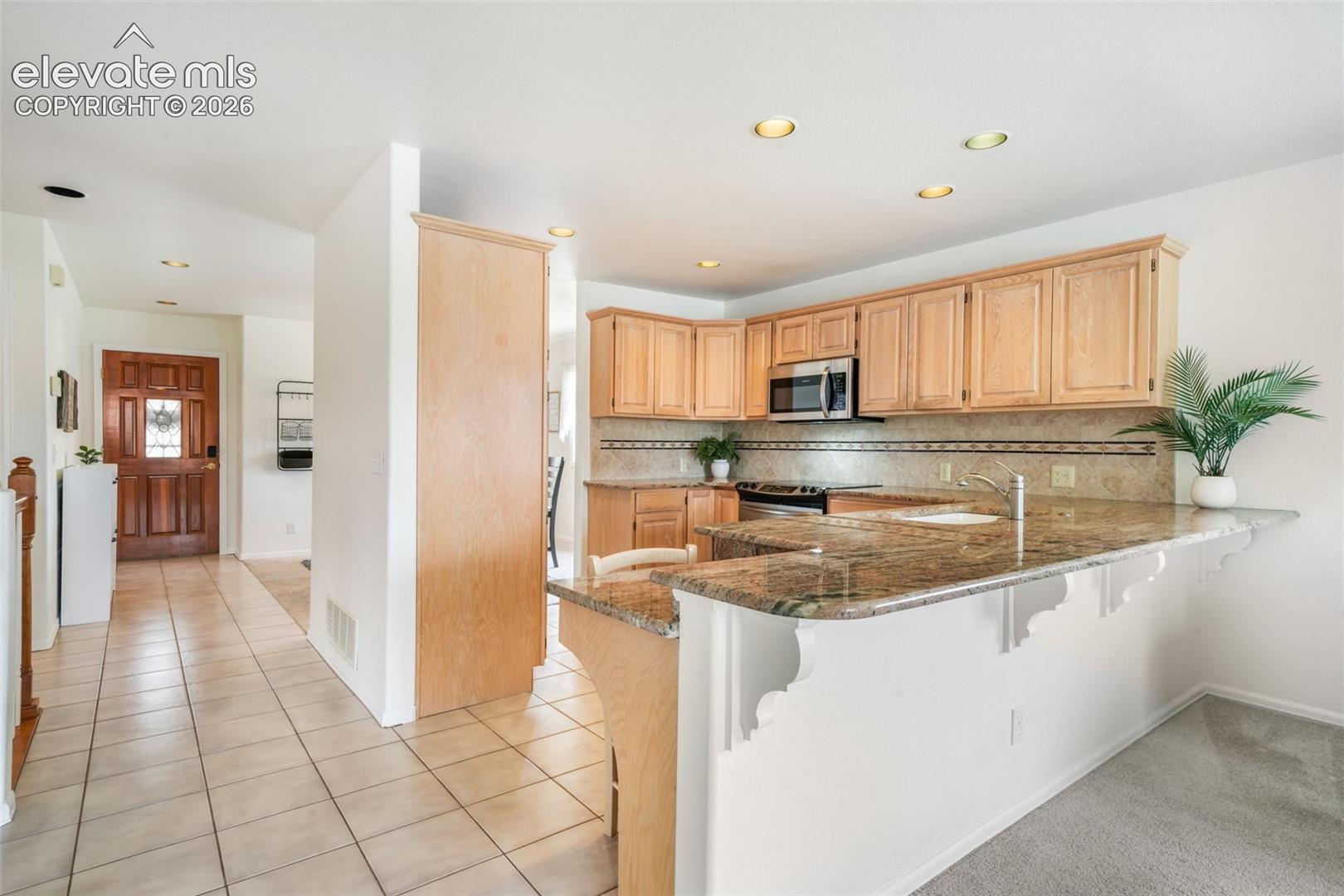 92 Luxury Lane