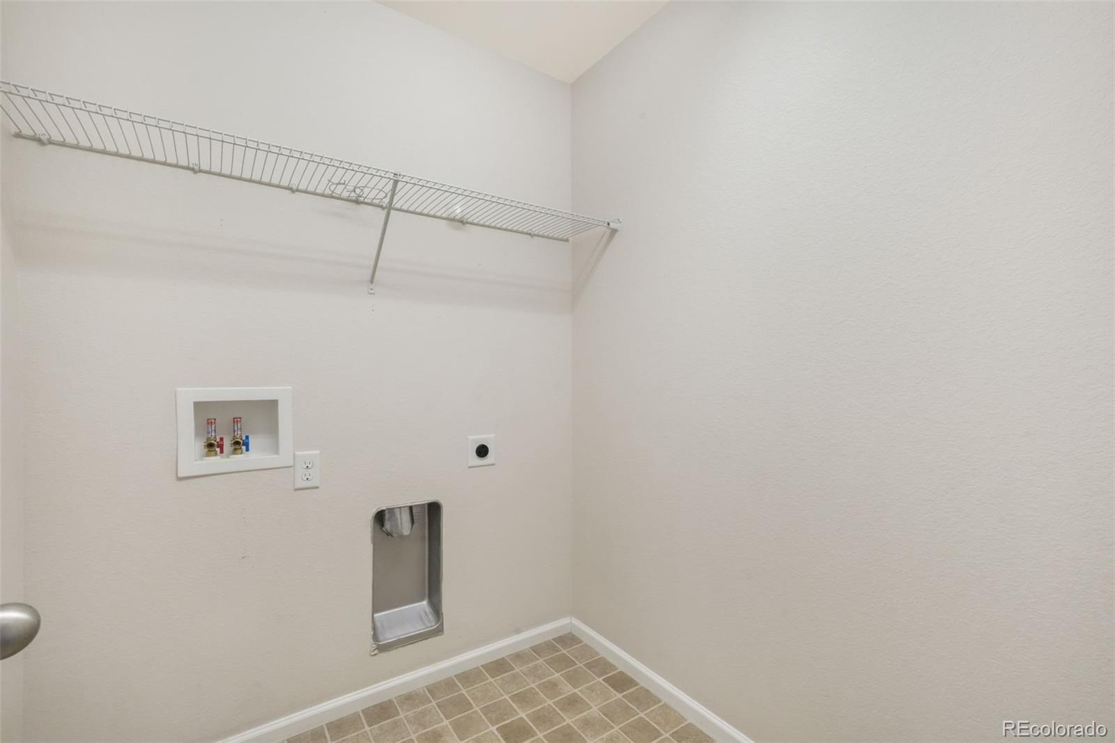 7186 Laurel Cherry Court