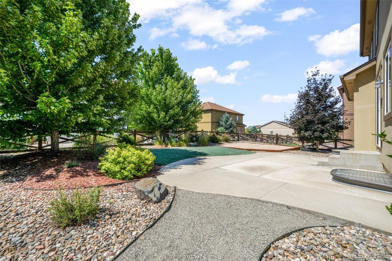 7186 Laurel Cherry Court