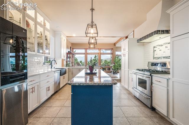 1605 Allegheny Drive