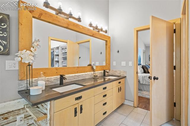 535 Silver Saddle Road