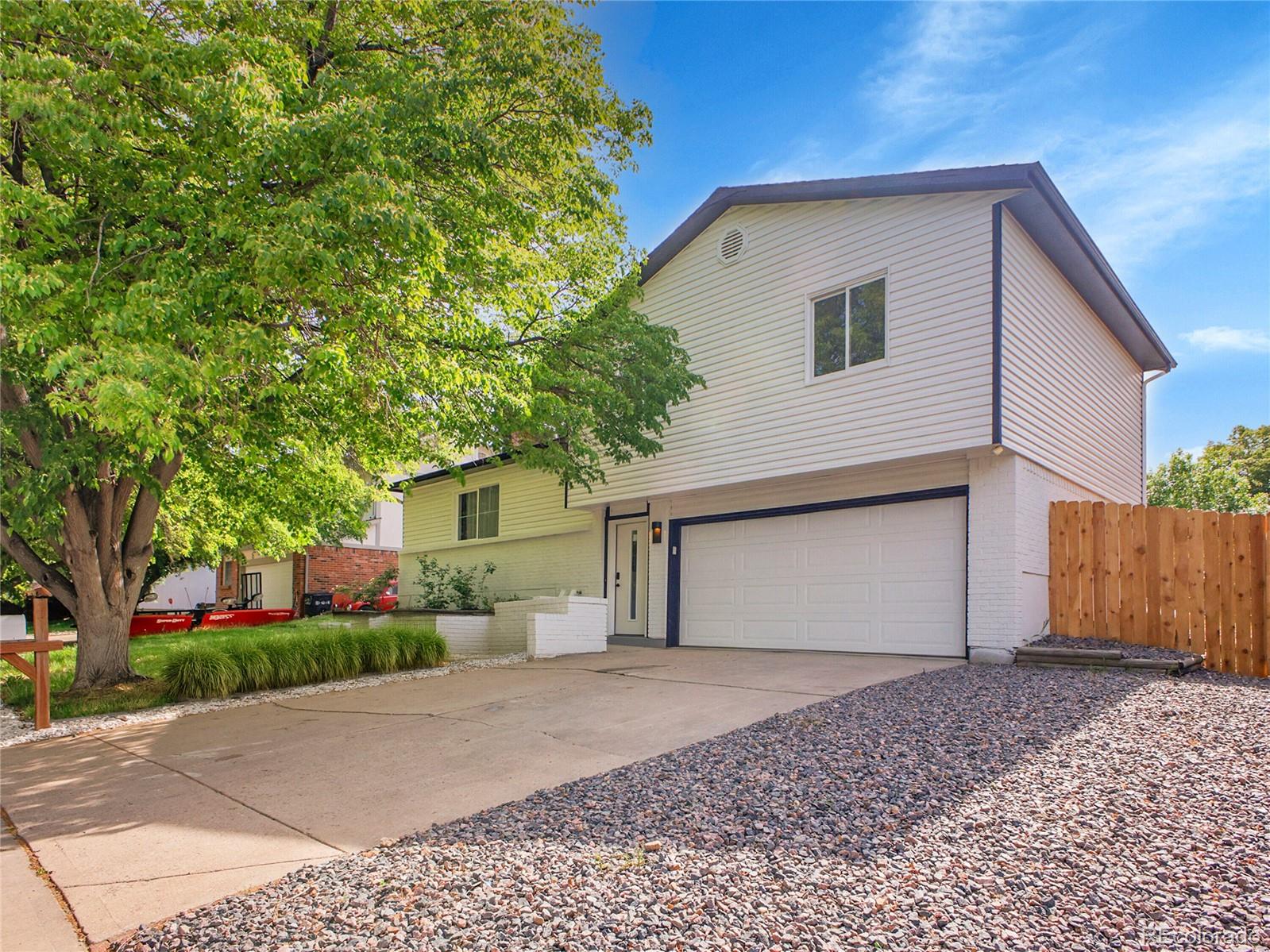 1517 S Elkhart Street