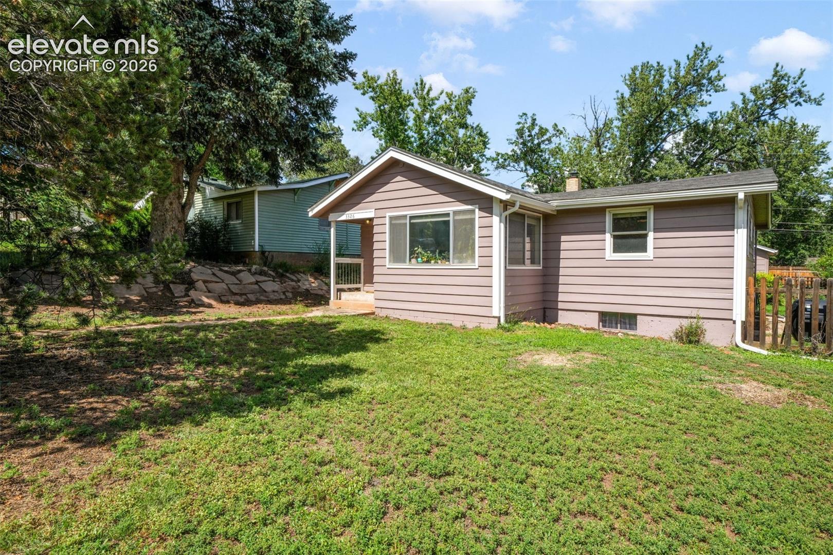 3326 W Kiowa Street