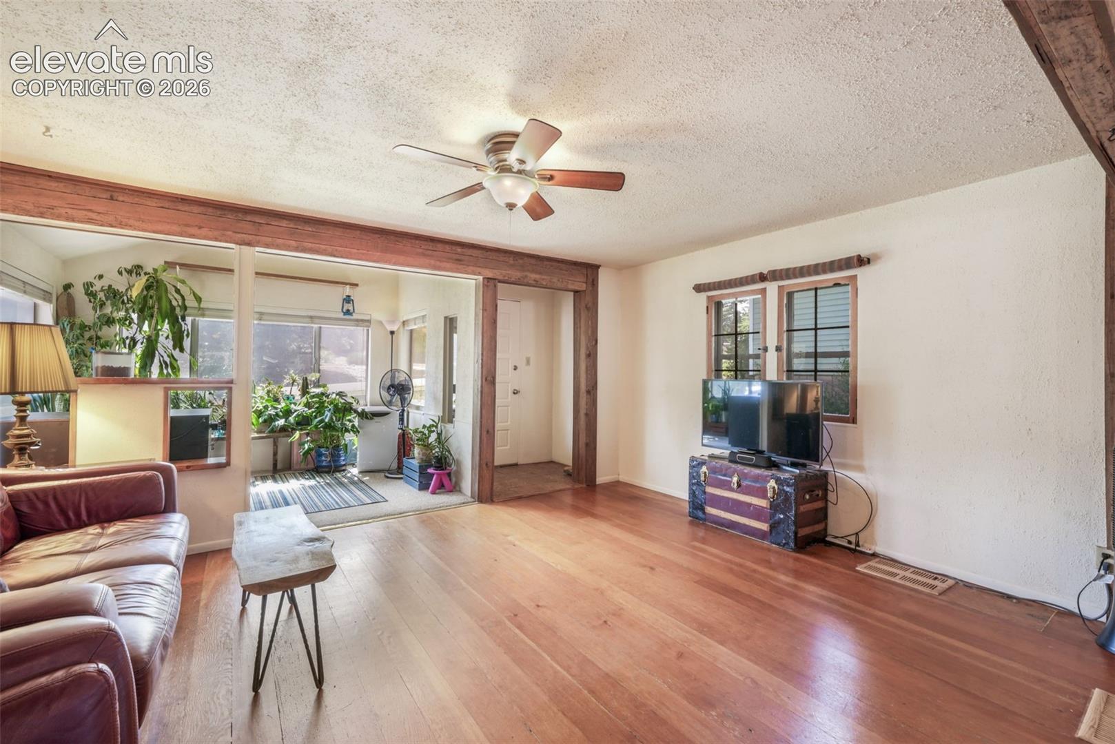 3326 W Kiowa Street
