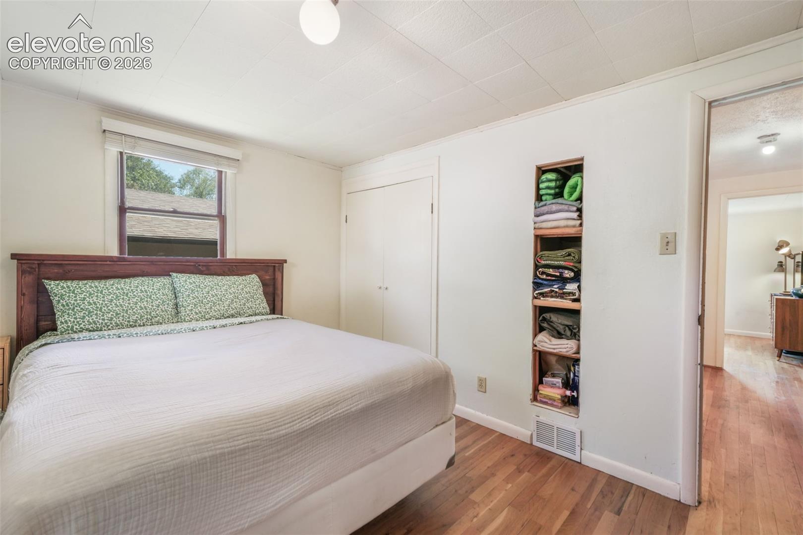 3326 W Kiowa Street