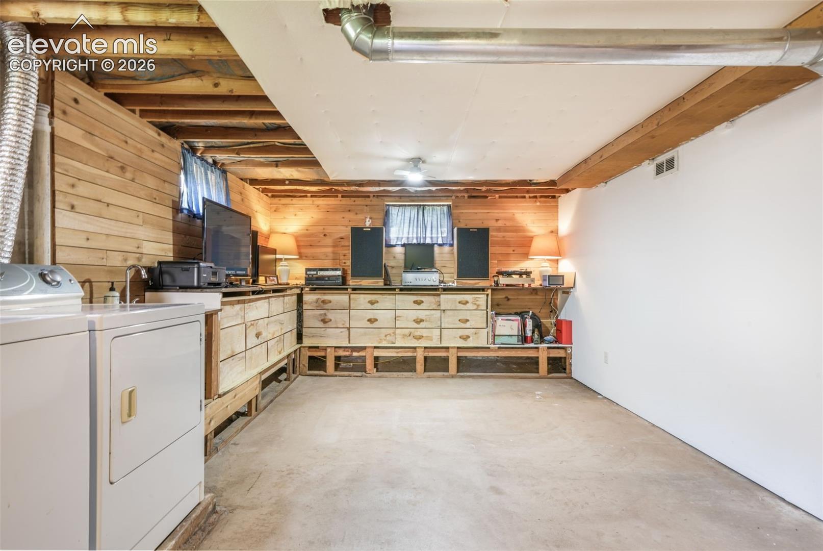 3326 W Kiowa Street