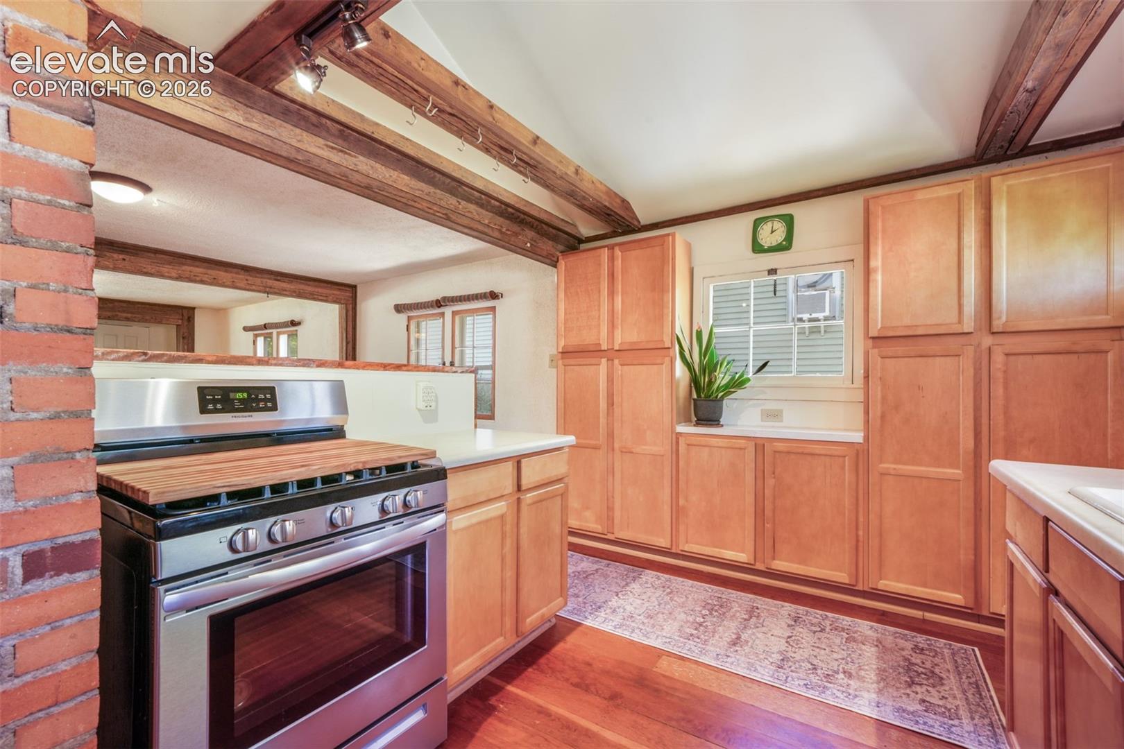3326 W Kiowa Street