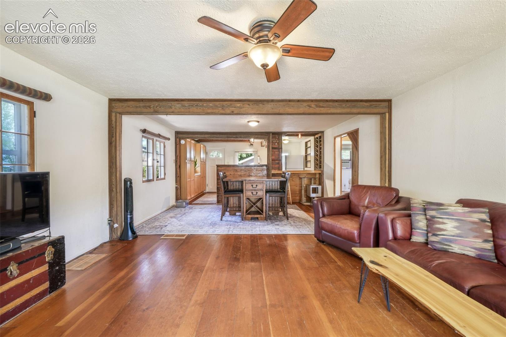 3326 W Kiowa Street