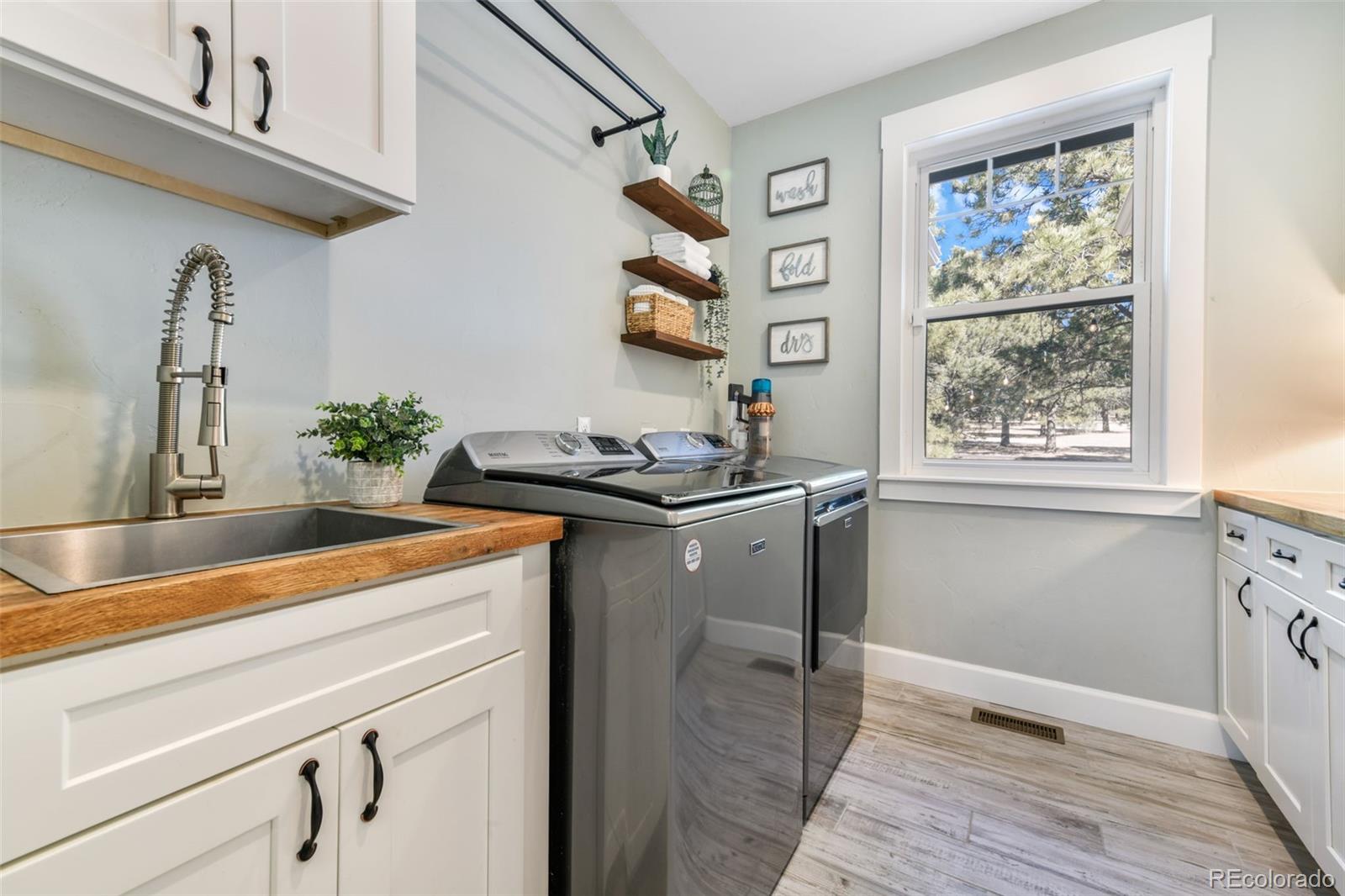 11428 Shaugnessy Road