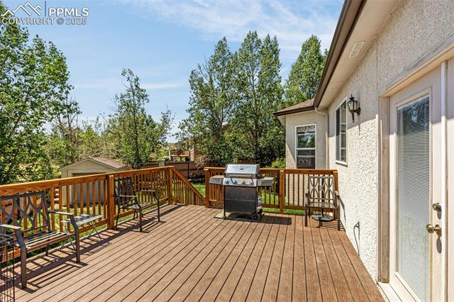 1120 Monument Street