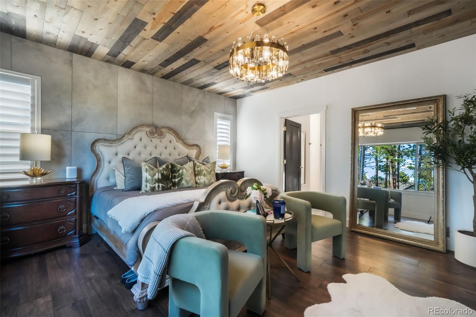 1004 Tree Bark Terrace