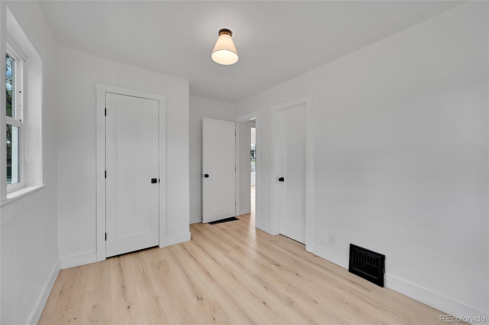 1130 N Hancock Avenue