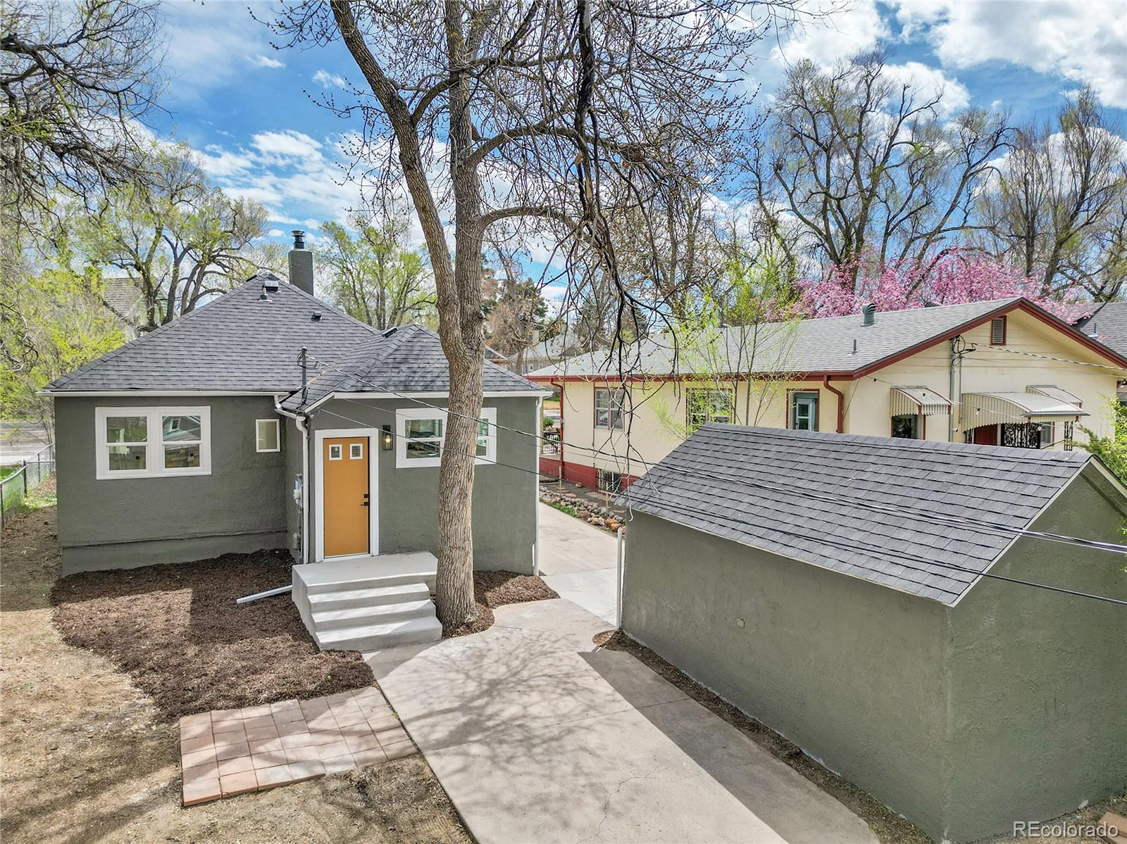 1130 N Hancock Avenue