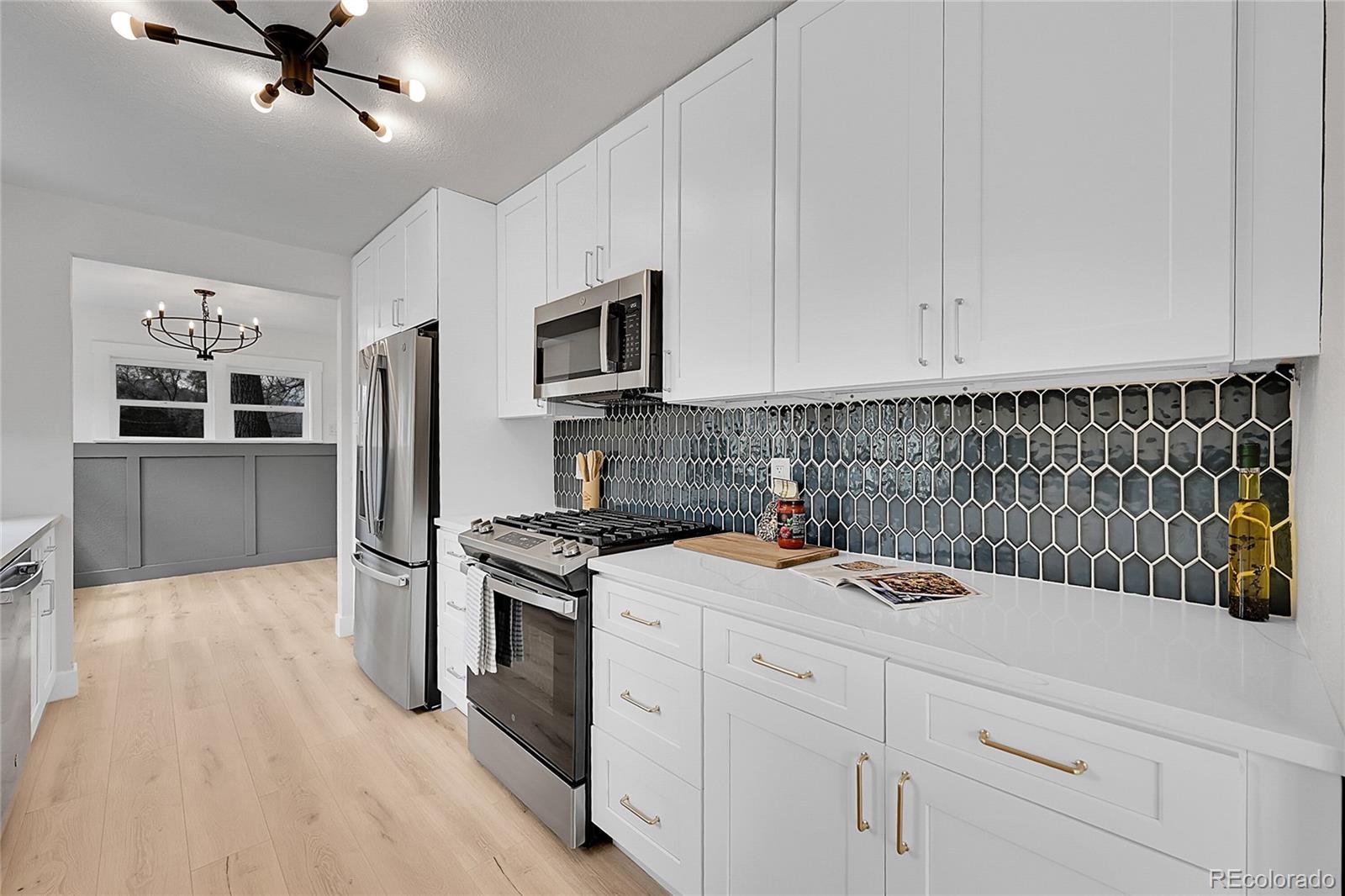 1130 N Hancock Avenue