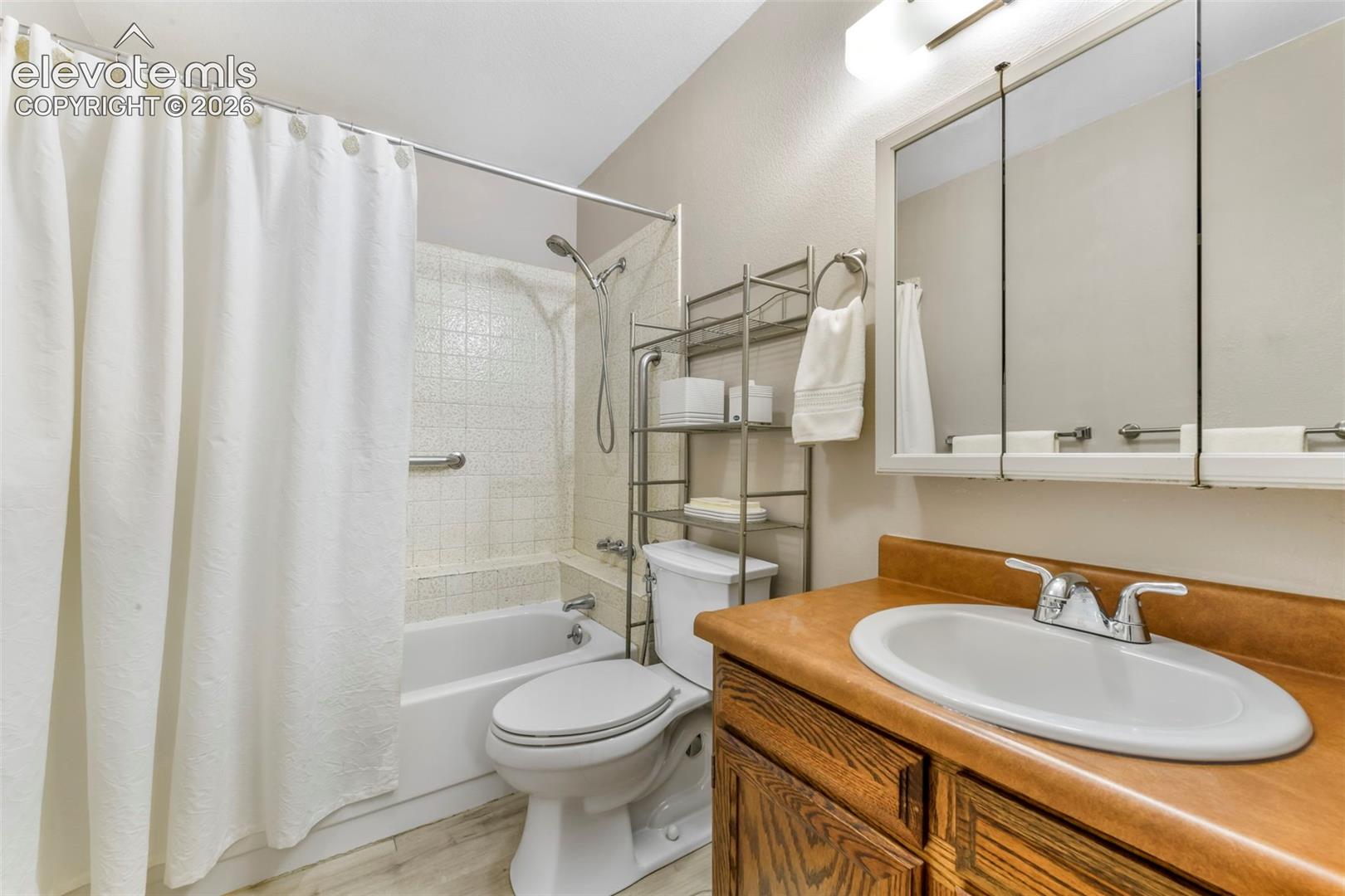 2430 Palmer Park Boulevard Unit: D1