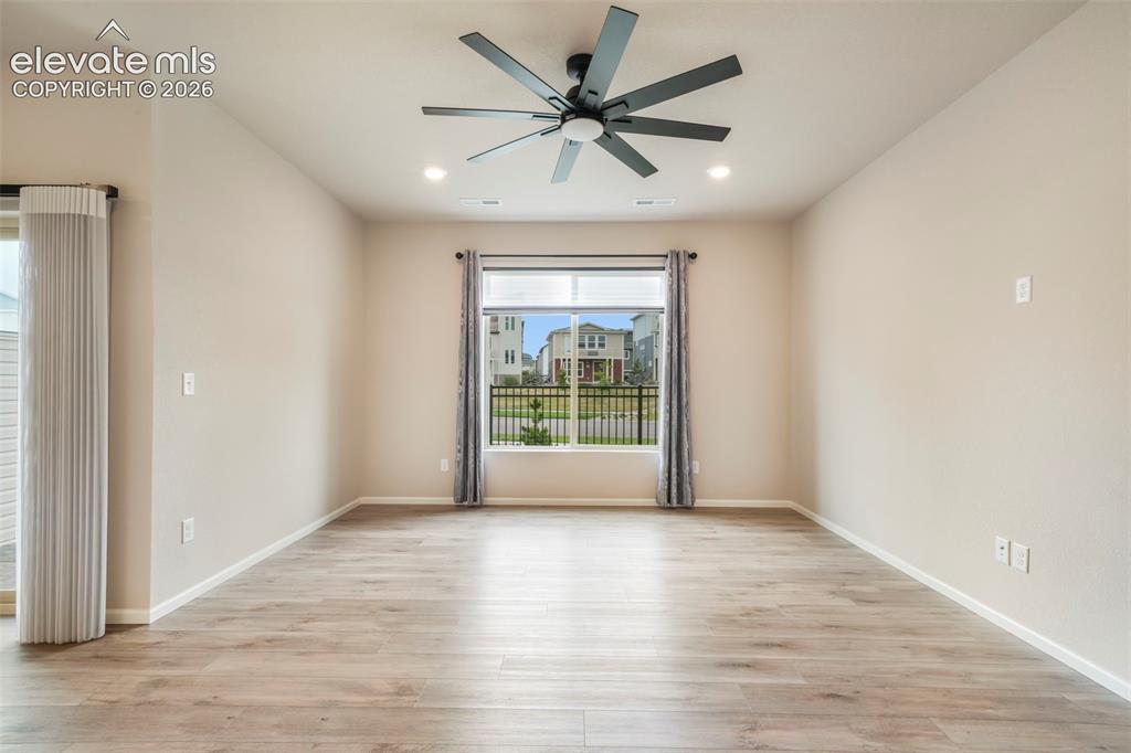 5697 Torrisdale View