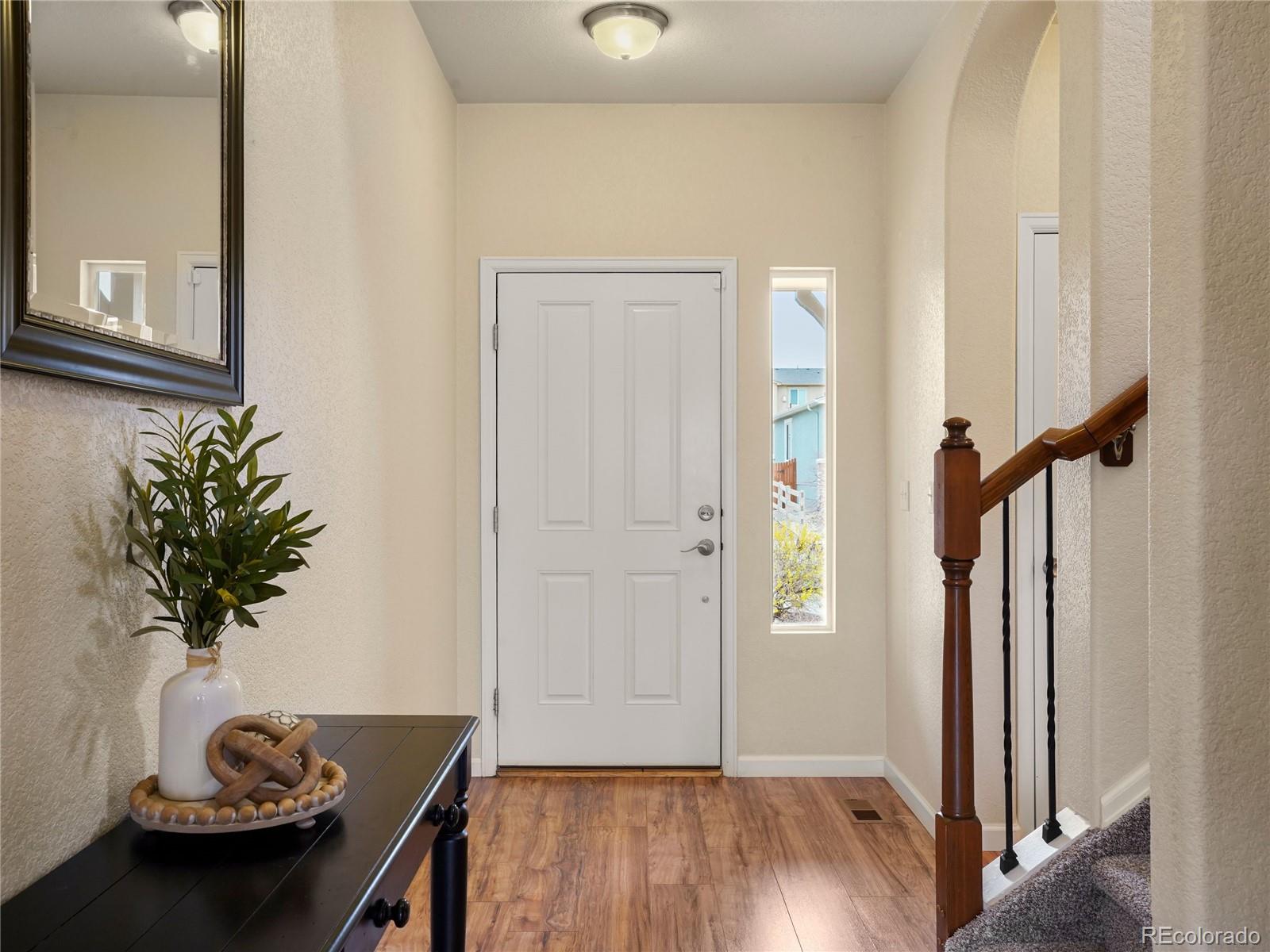 5978 Cumbre Vista Way