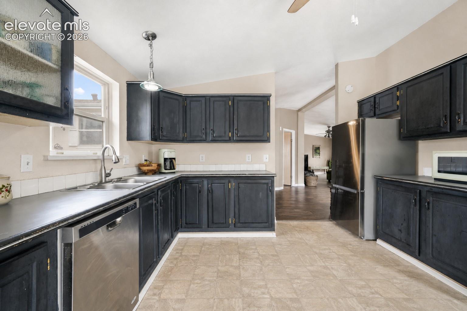 2550 Wheaton Drive