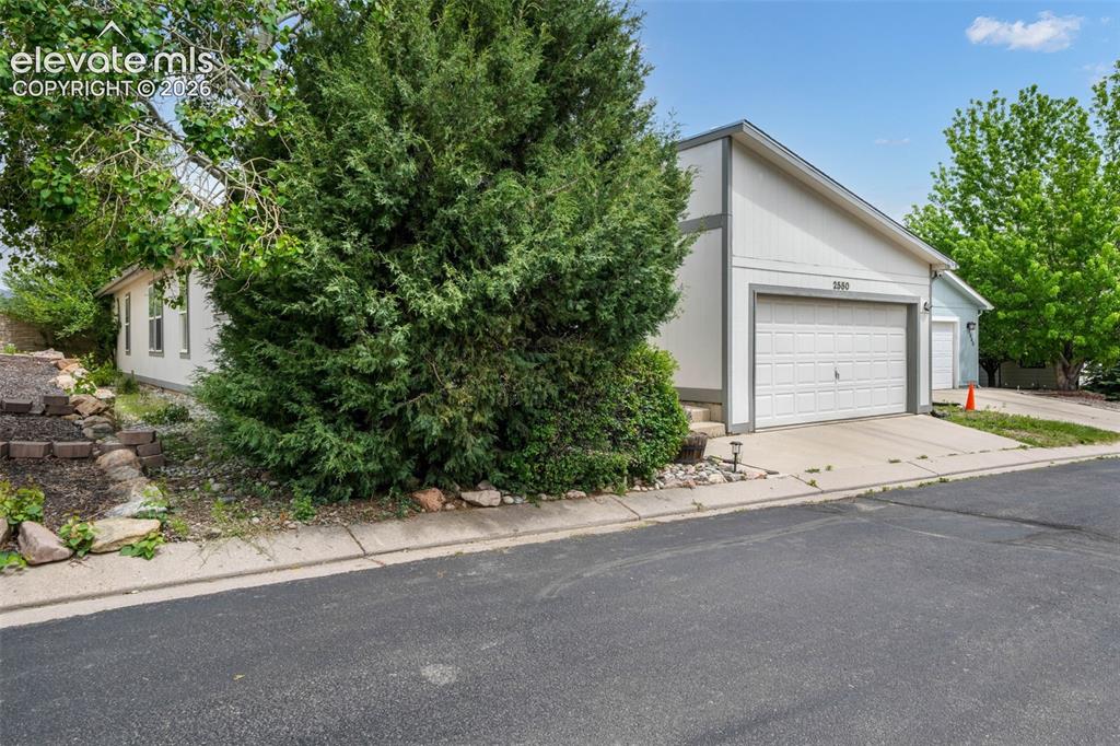 2550 Wheaton Drive