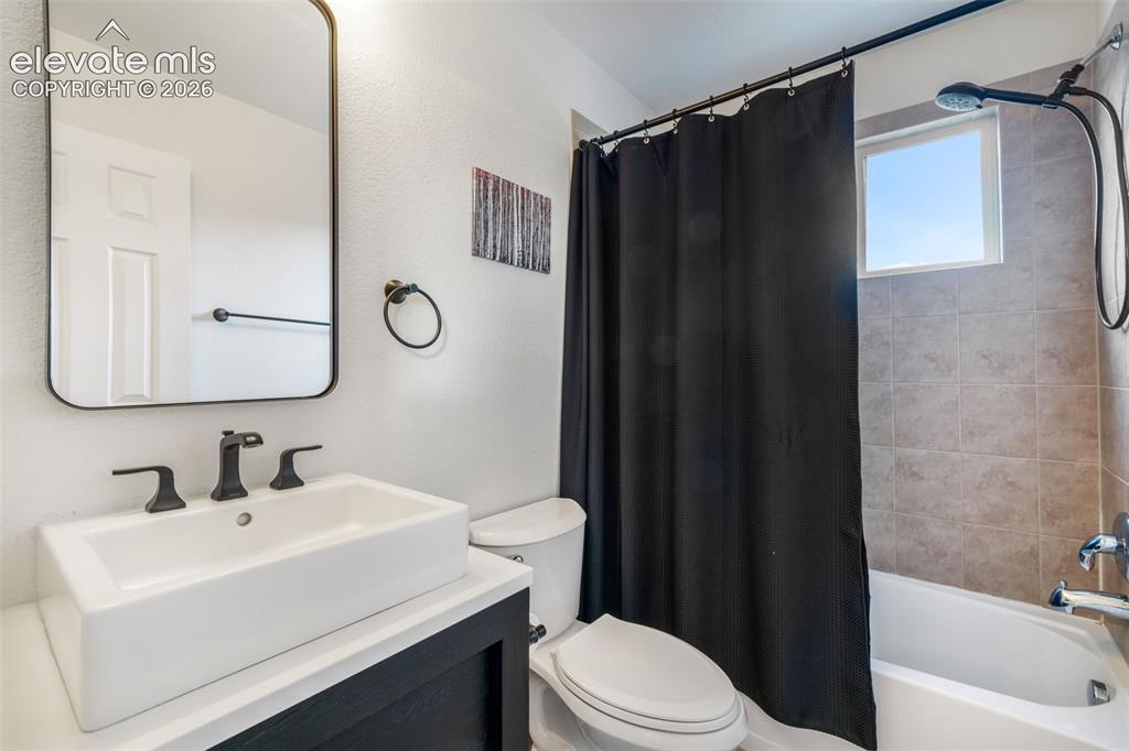 556 Coyote Willow Drive