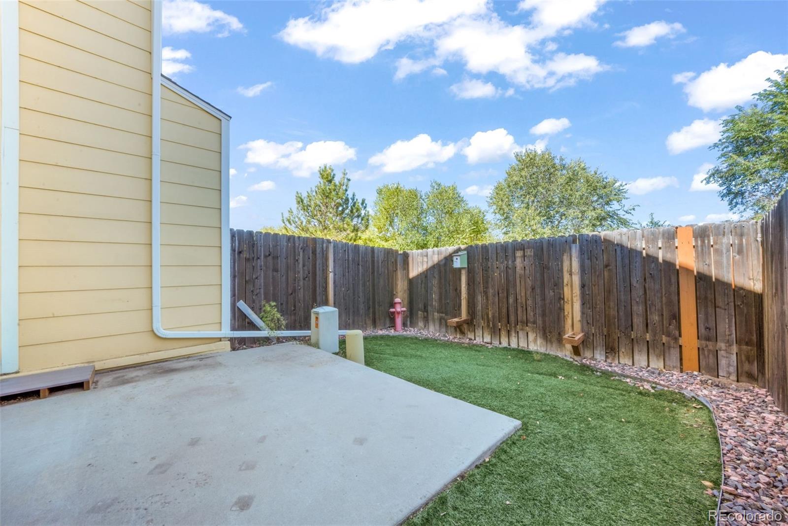 631 Hailey Glenn View