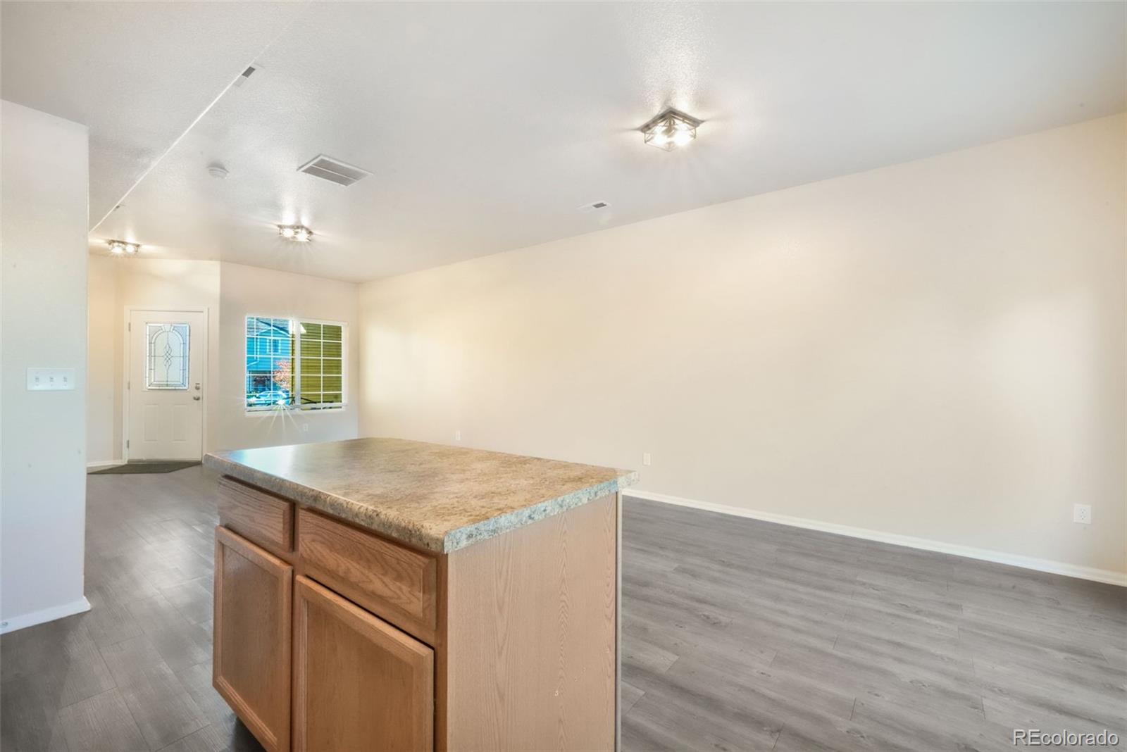 631 Hailey Glenn View