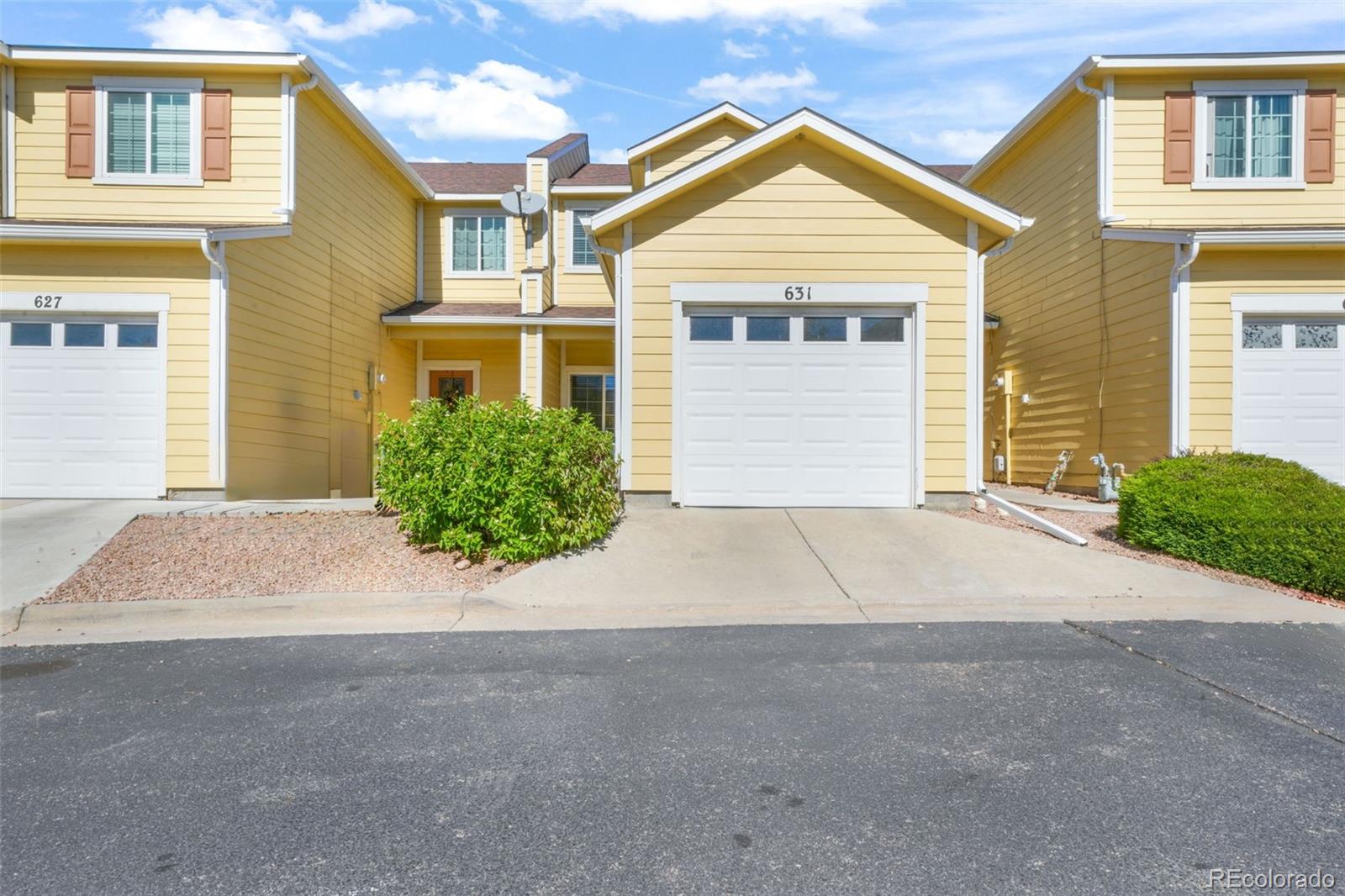 631 Hailey Glenn View