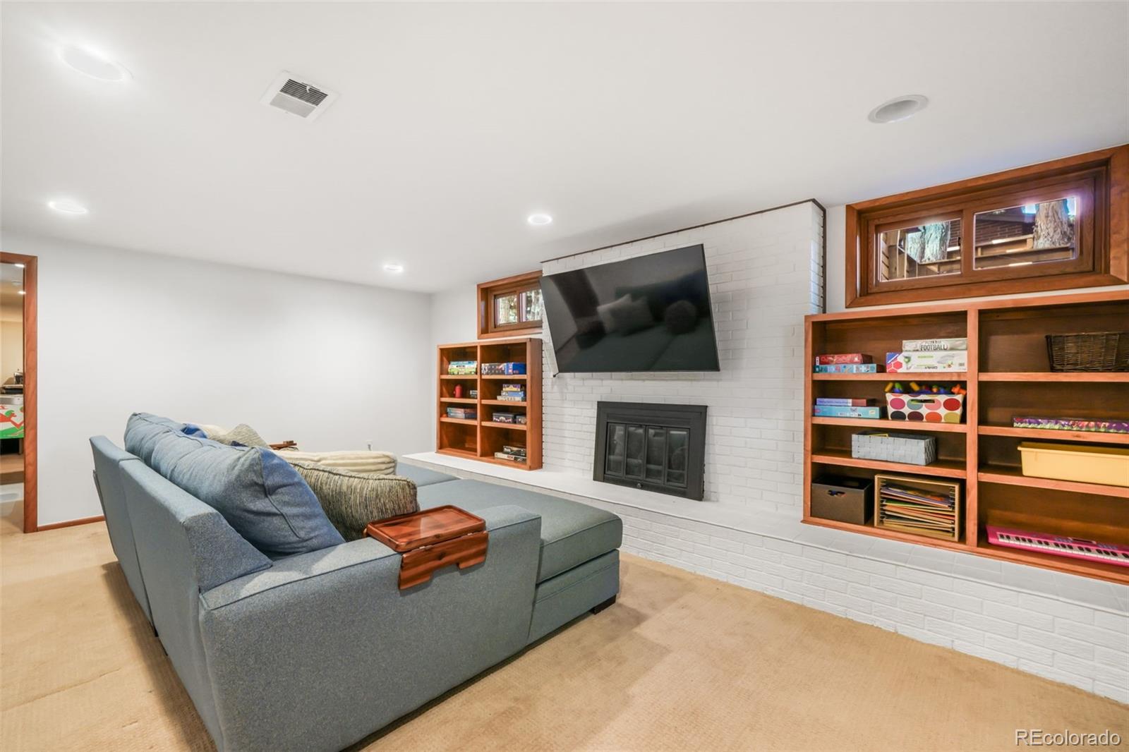 2115 Union Drive