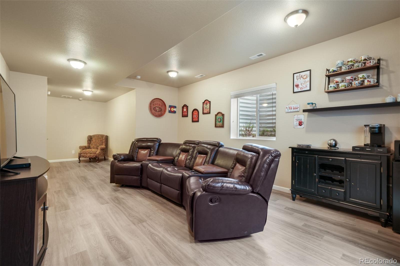 11615 Farnese Heights