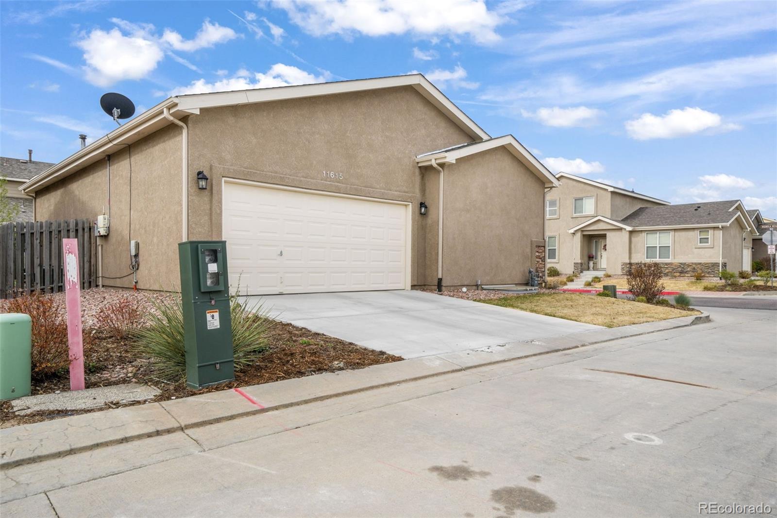 11615 Farnese Heights