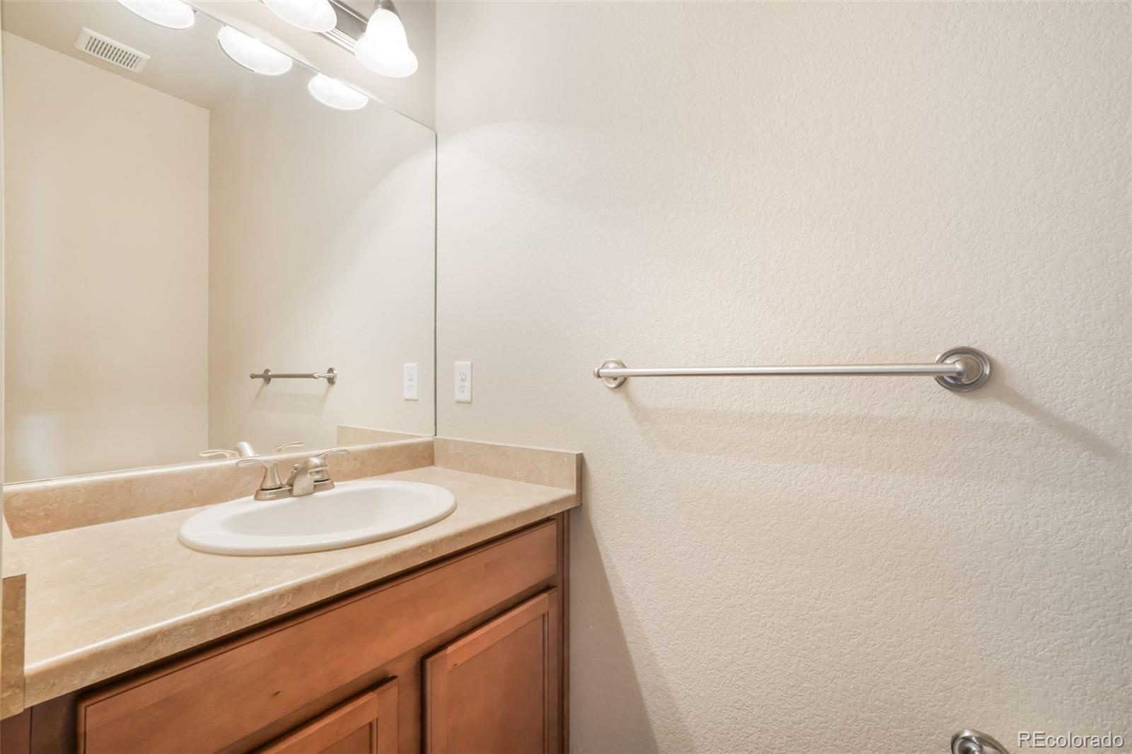 11615 Farnese Heights