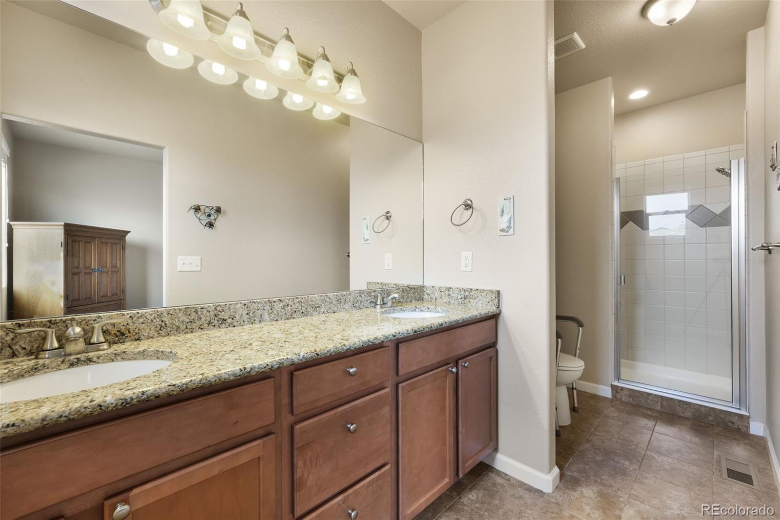 11615 Farnese Heights